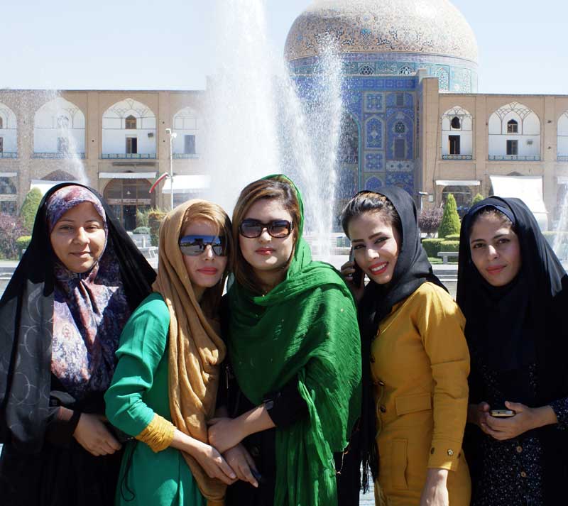 Do tourists have to wear a hijab in Iran? | 1stQuest Blog
